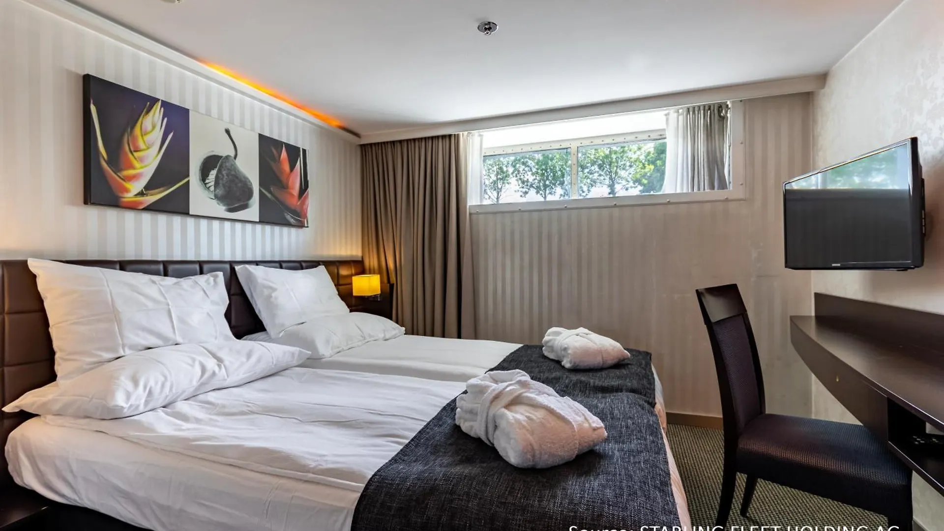 Hotel Kd Hotelship Duesseldorf Messe South