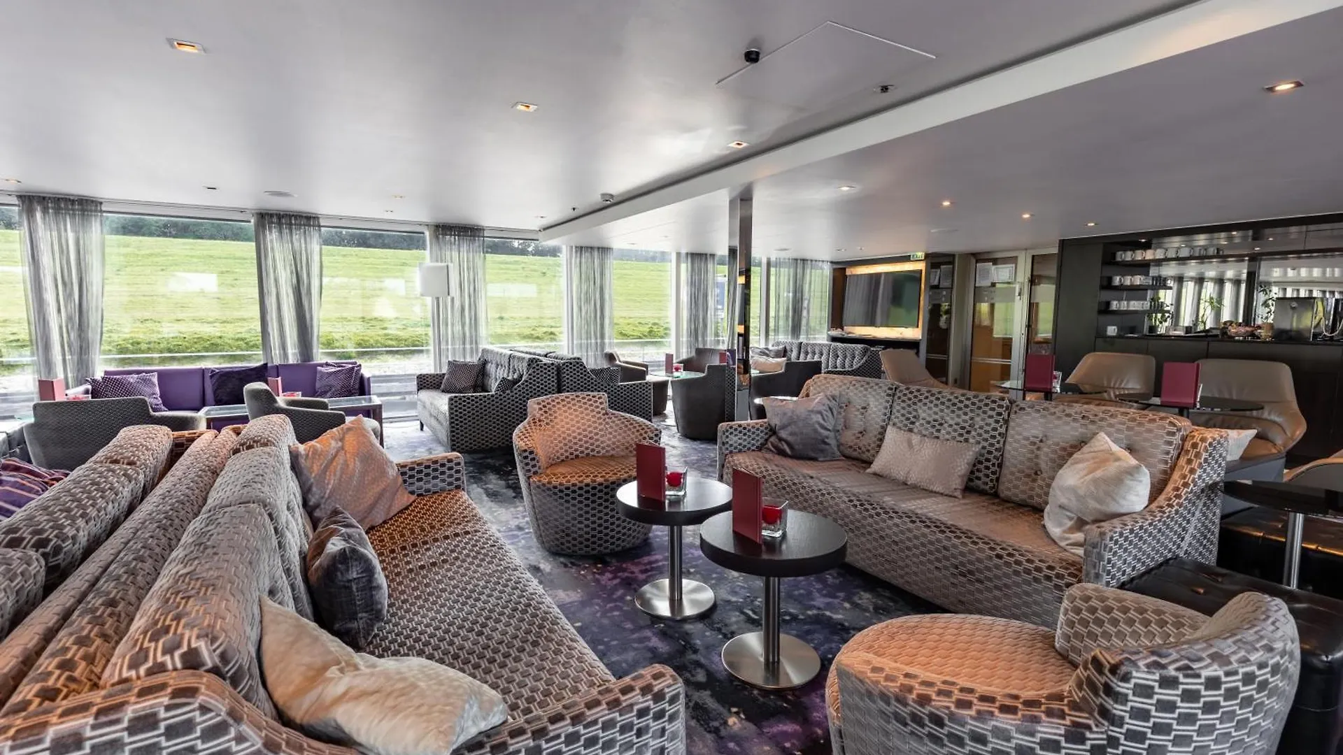 Kd Hotelship Duesseldorf Messe South